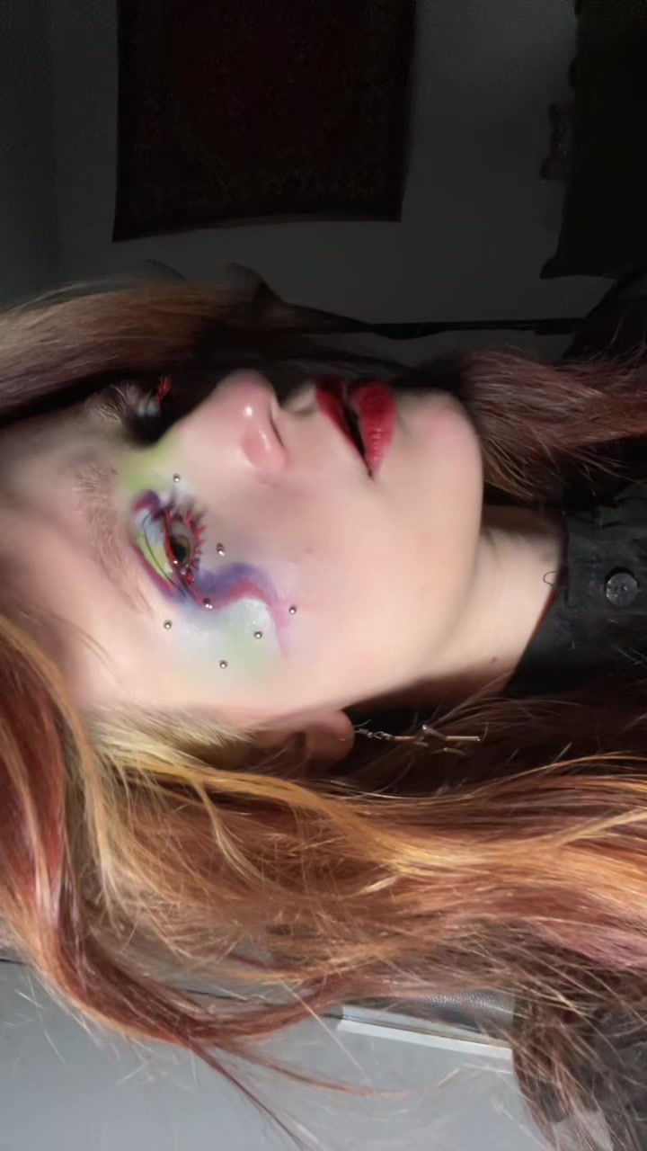 @upwitchestag