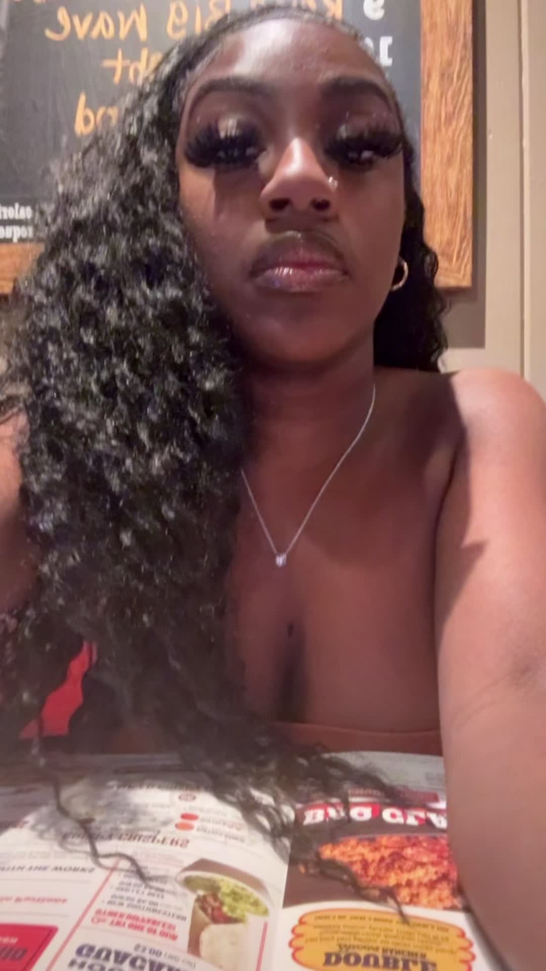 @prettyfacevika
