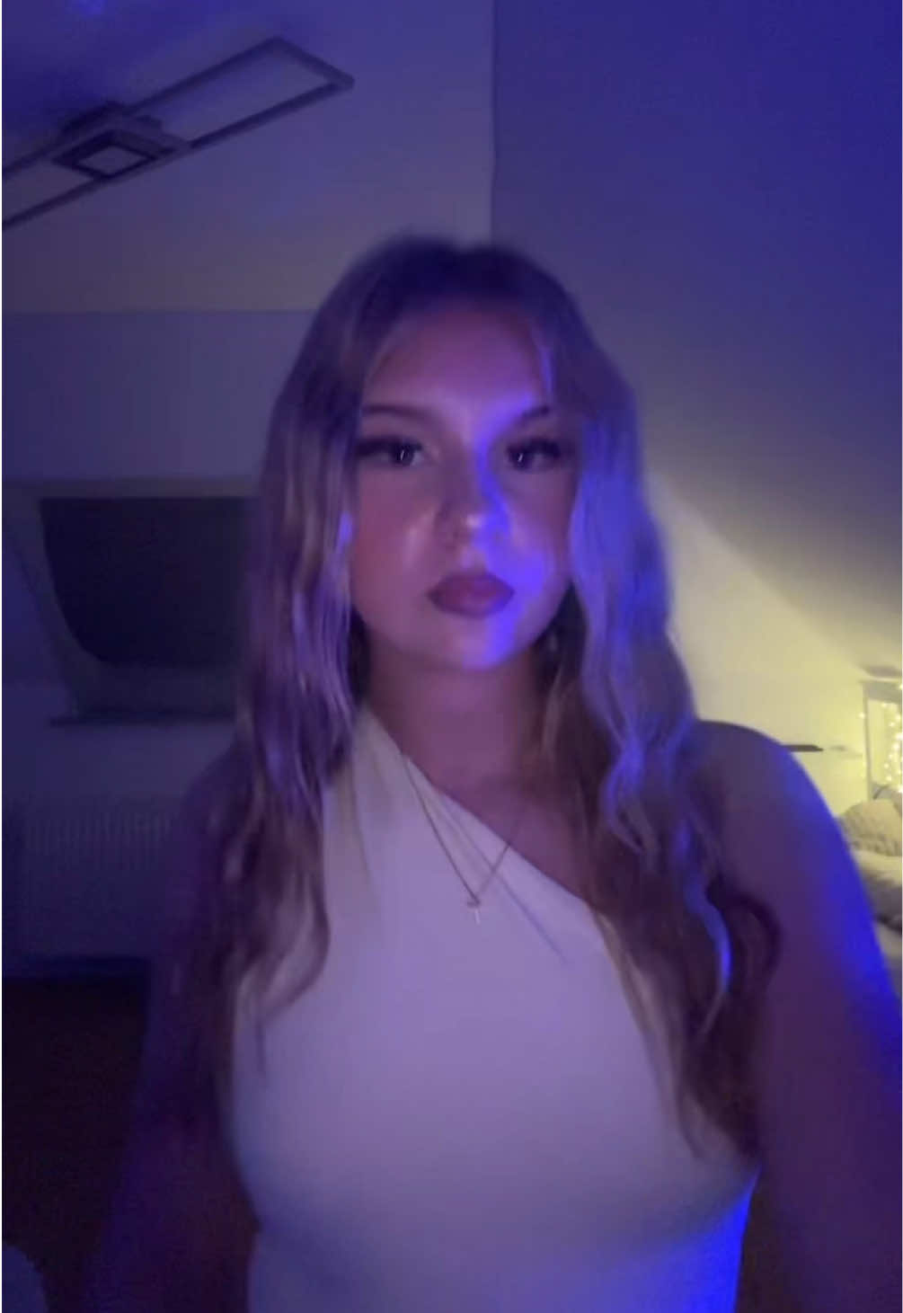 @꧁꧂