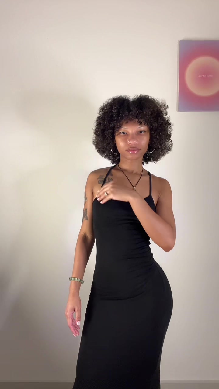 @🤸🏽&zwj;♀️