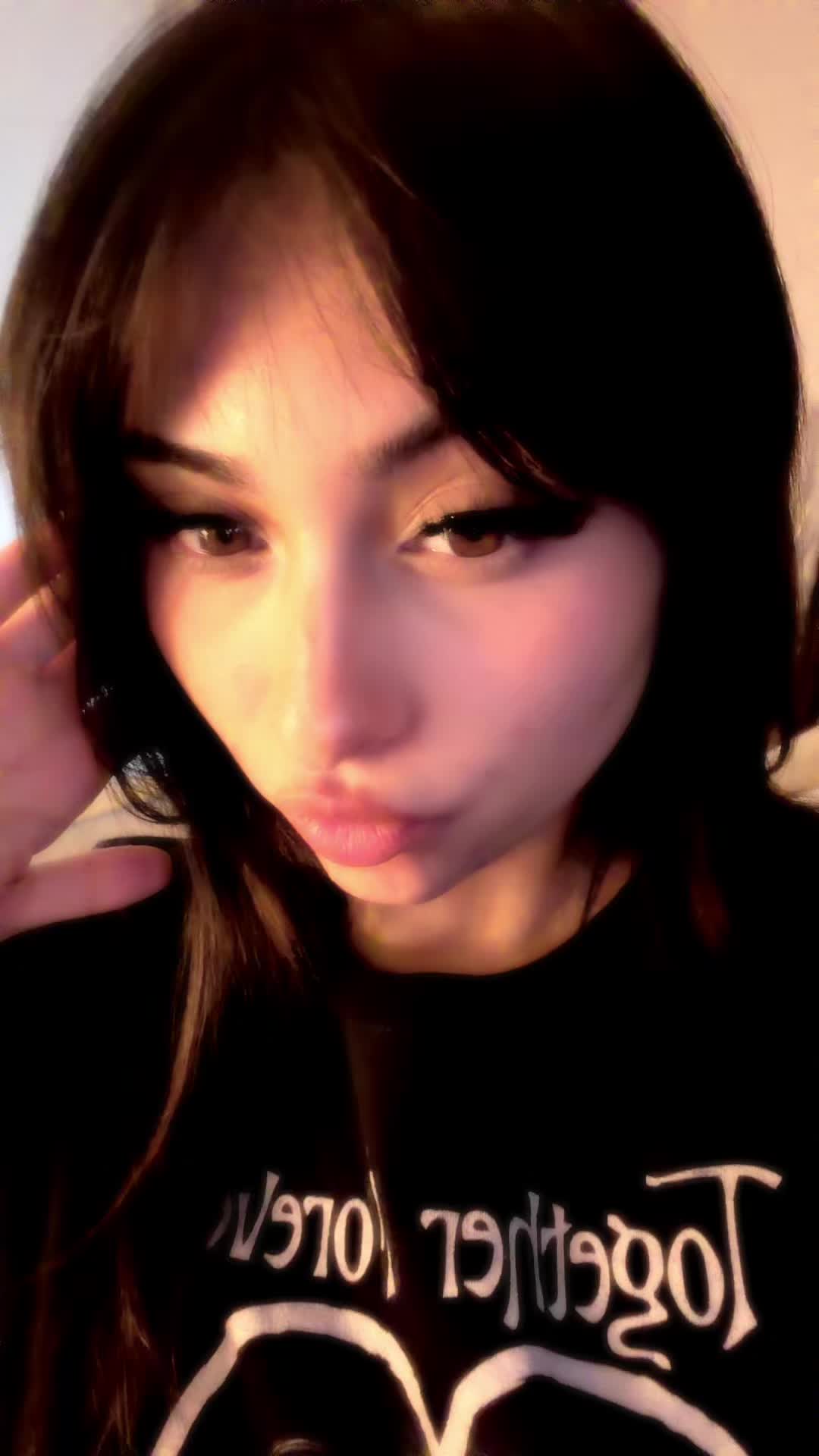 @Kaylabbyboo
