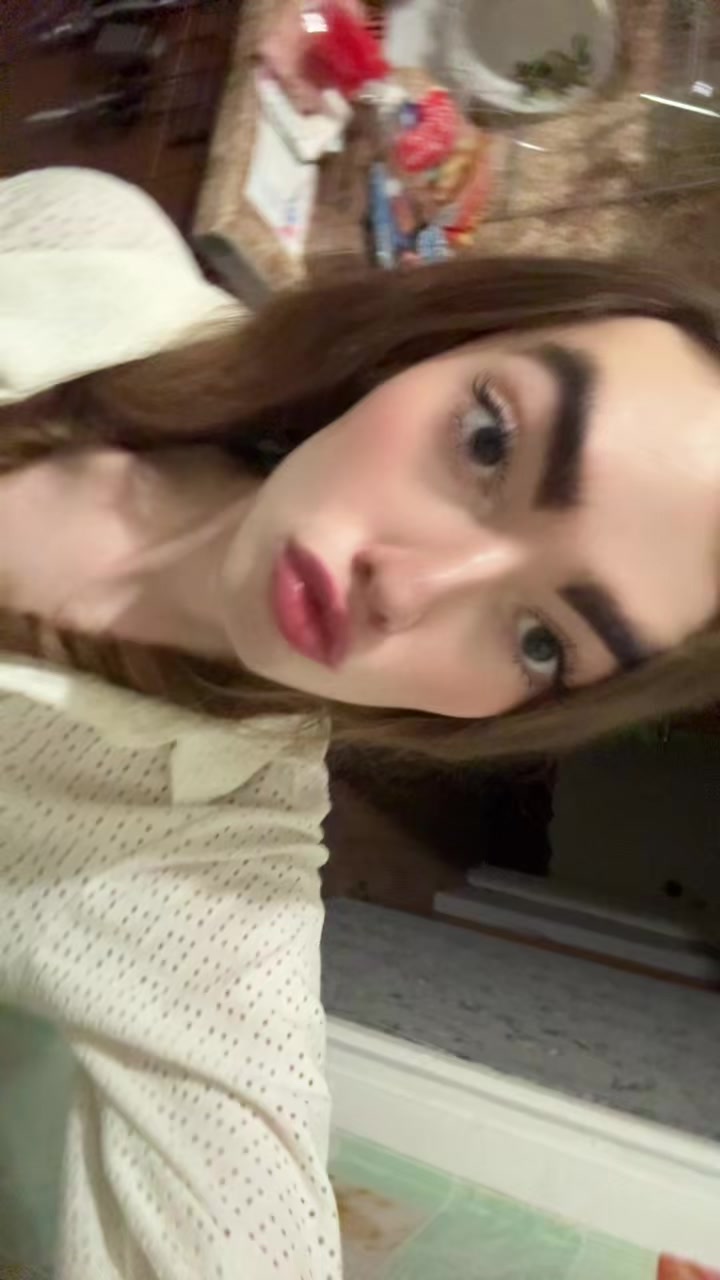@R0manEmp1re