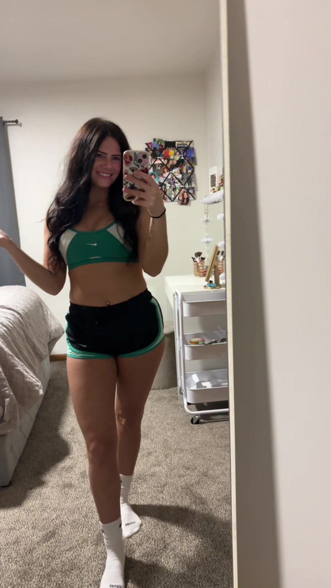 @Raelyn🌴🥥