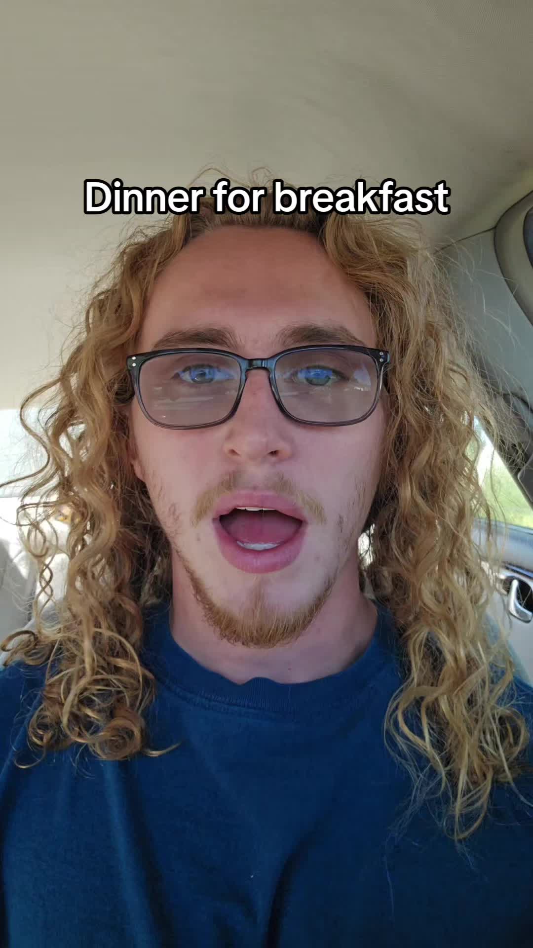 @GoldieGl0cks