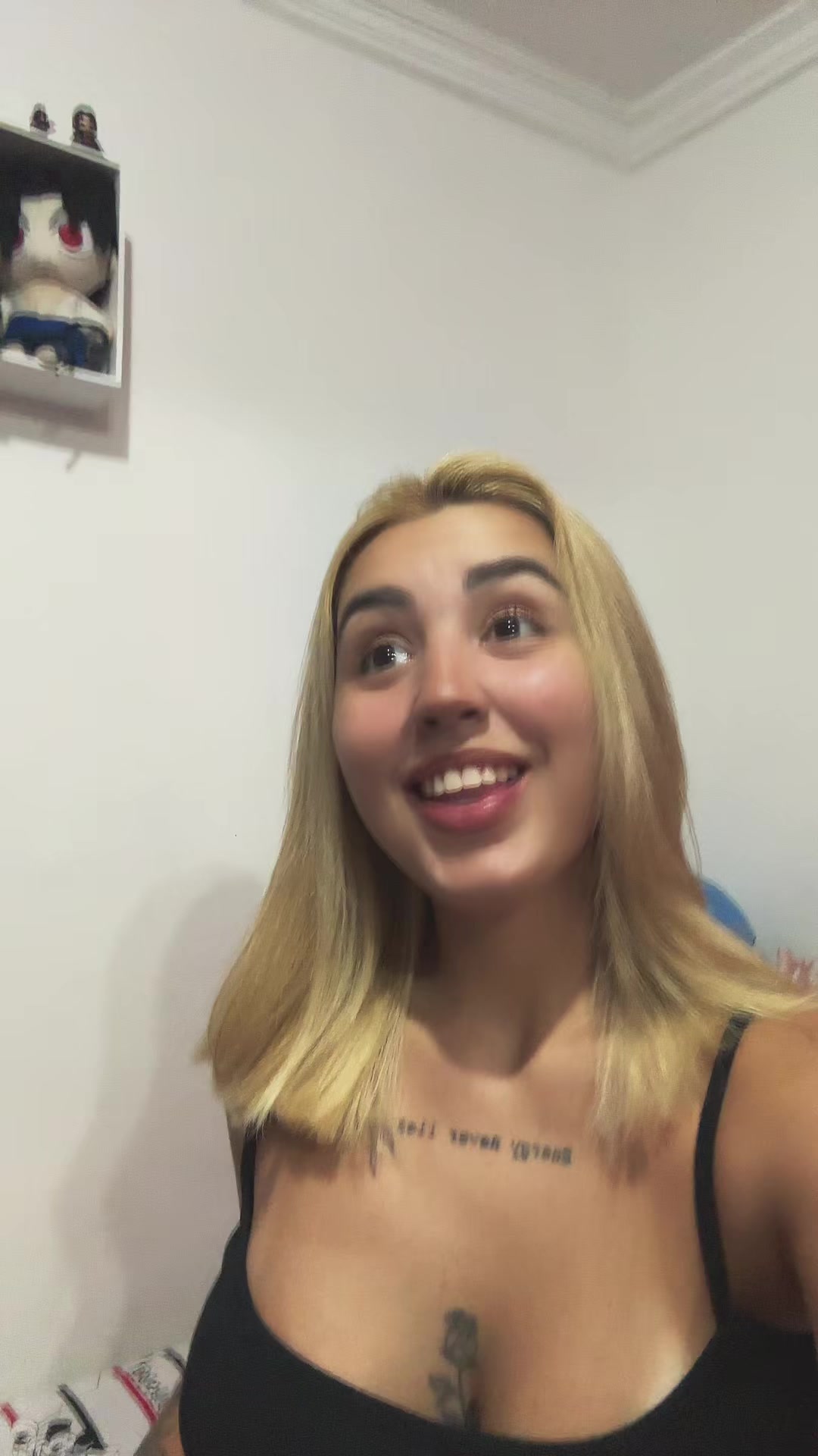 @JULIA CHELERI