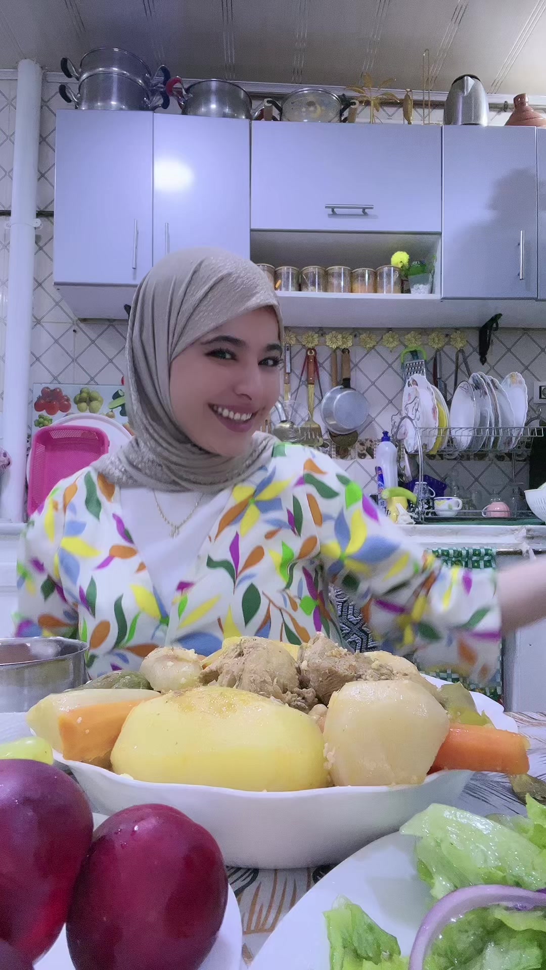 @بثينة شيبان Bouthaina Chibane