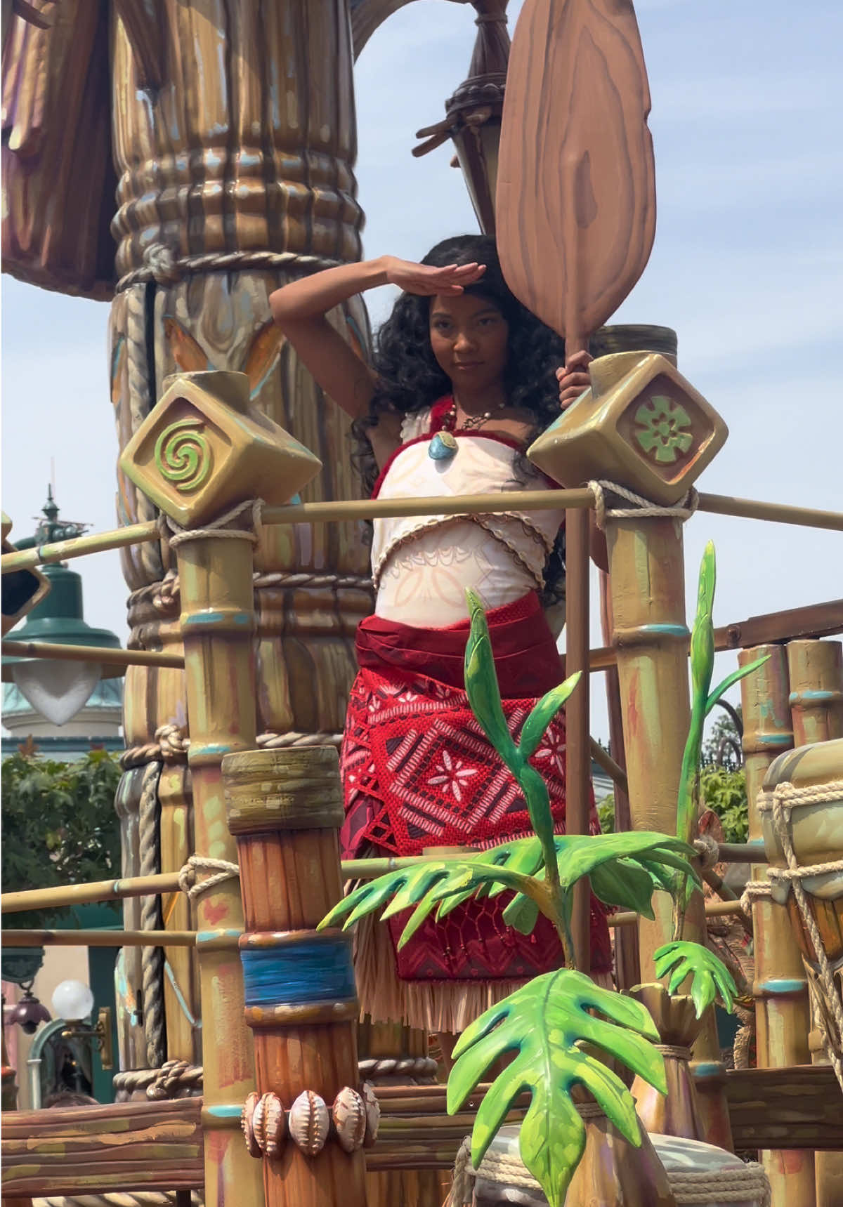 @disneyfamily