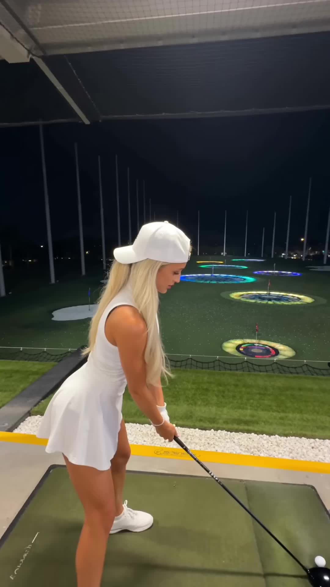 @parisslivvy