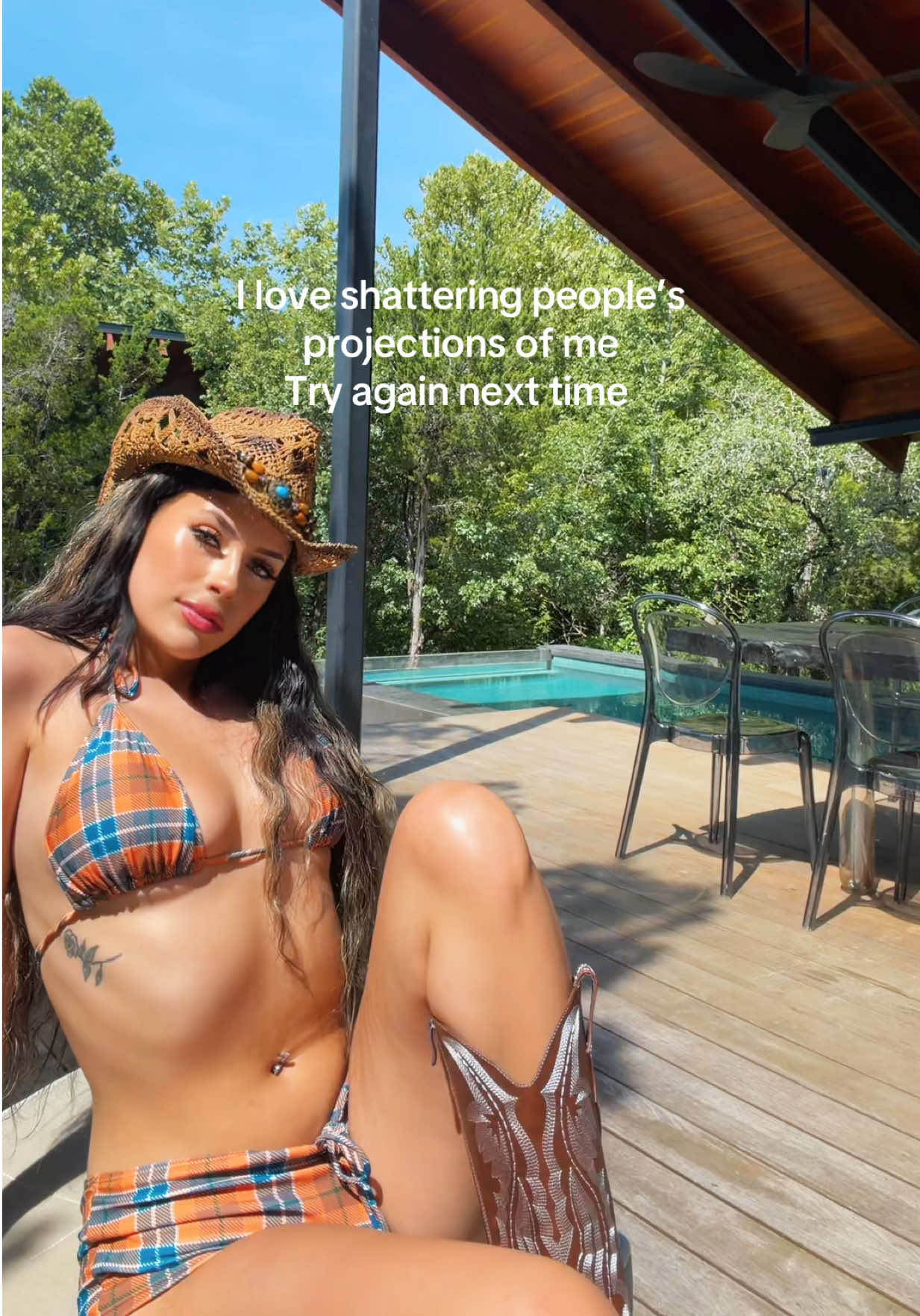 @Prettygirlsluvlala