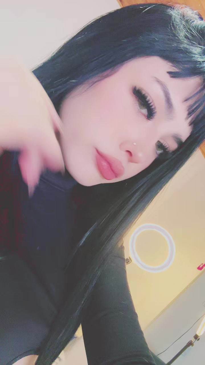 @magalujazmin 🫦