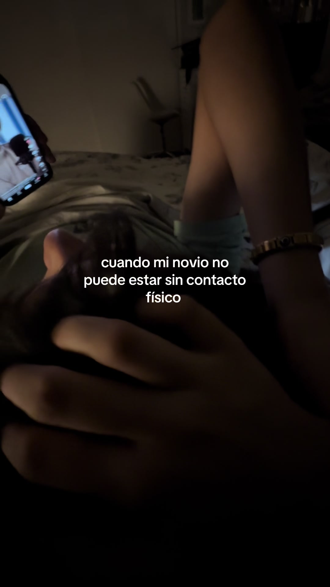 @illegaljuls