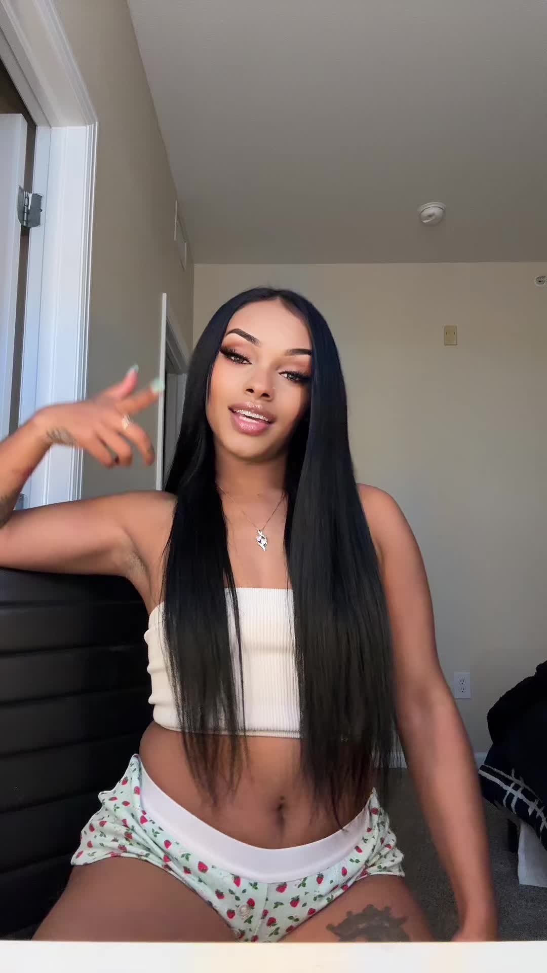 @JadaJay_💛