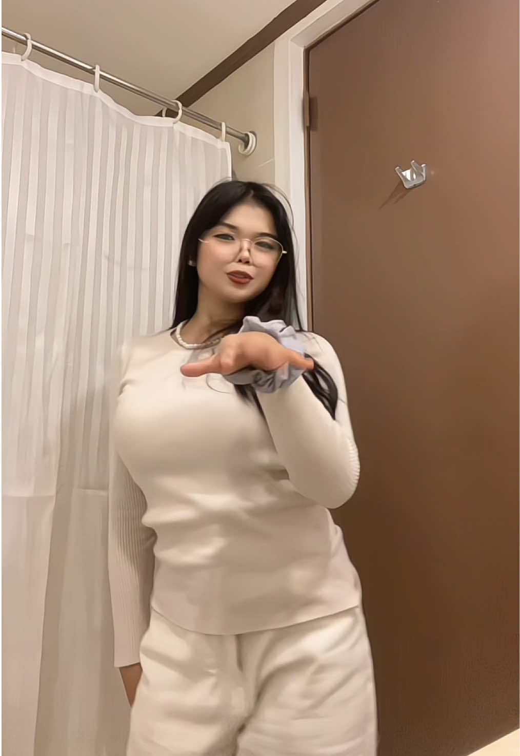 @MJ