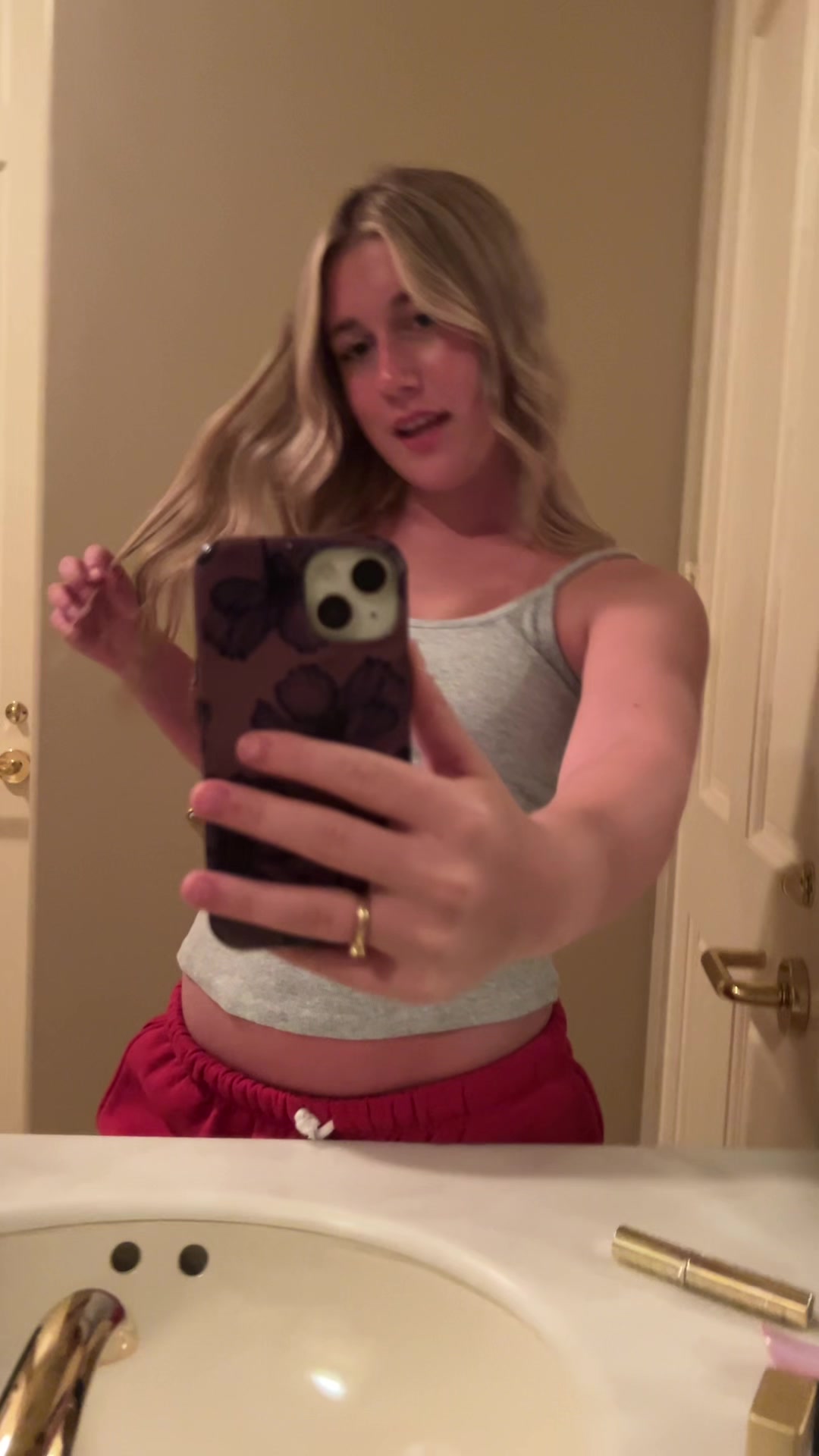 @Betsy👯&zwj;♀️✨