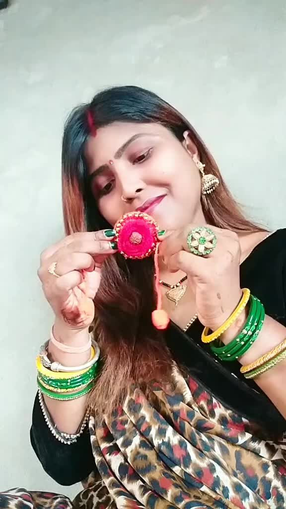 @"RJ SIMRAN "