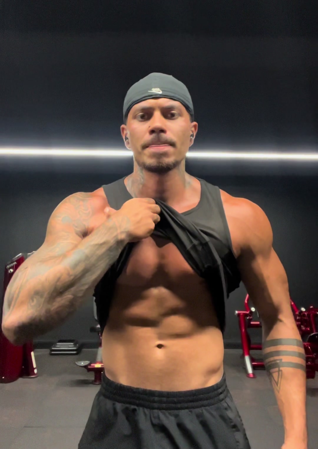 @Estebancossio_