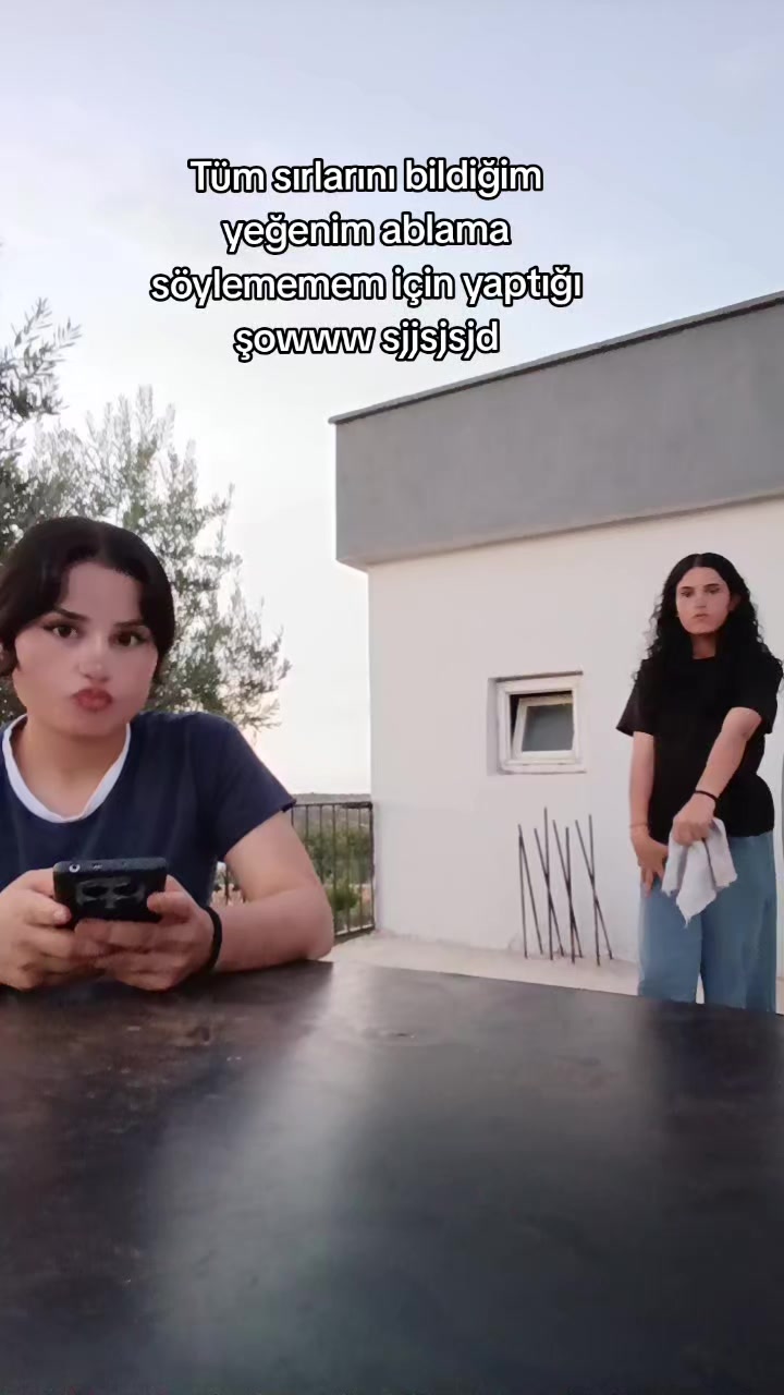 @𝑬𝒗𝒐ş🎀