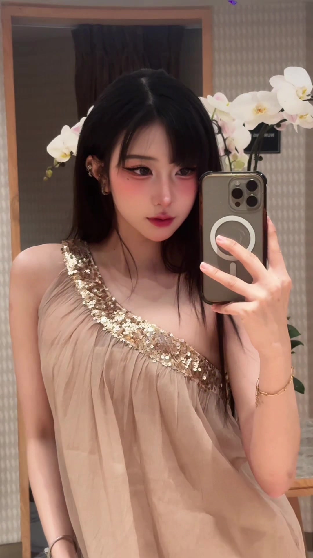 @Cẩm Nang L&ecirc; Trần