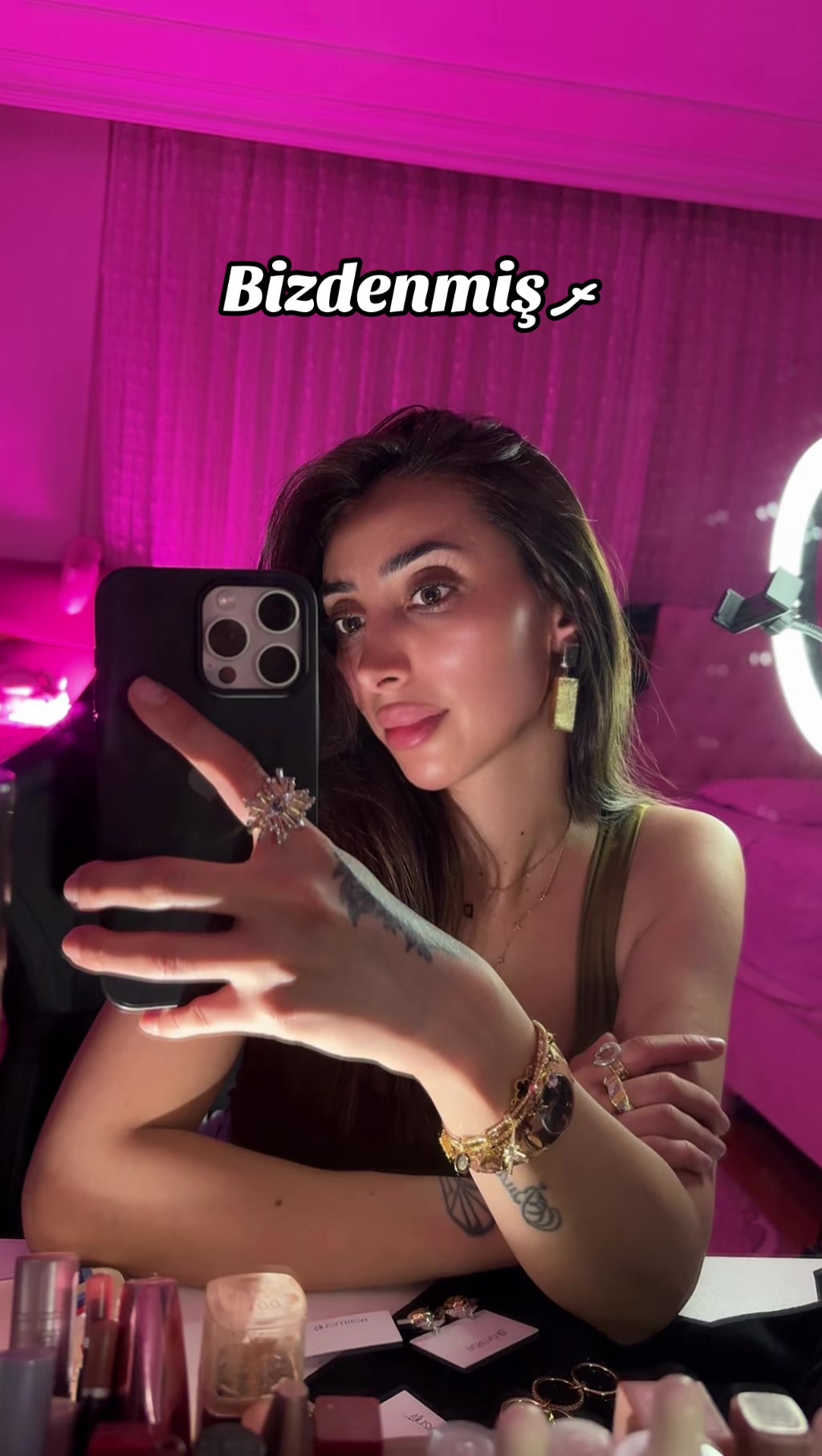 @Derya Budaklı ރ