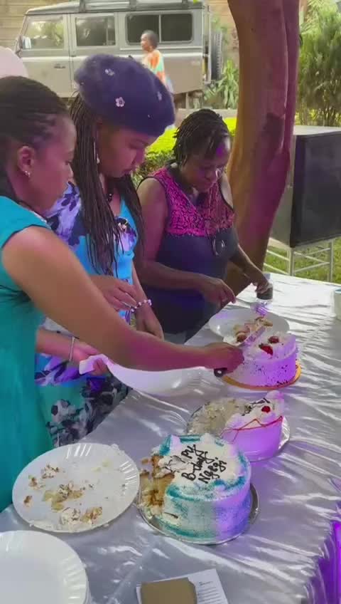 @Noniz cakes