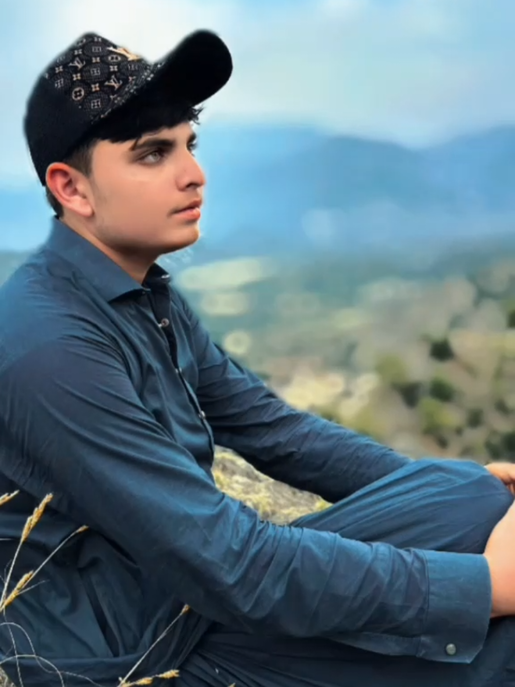 @⚡𝐇𝐤-𝐌achikhel ⚡