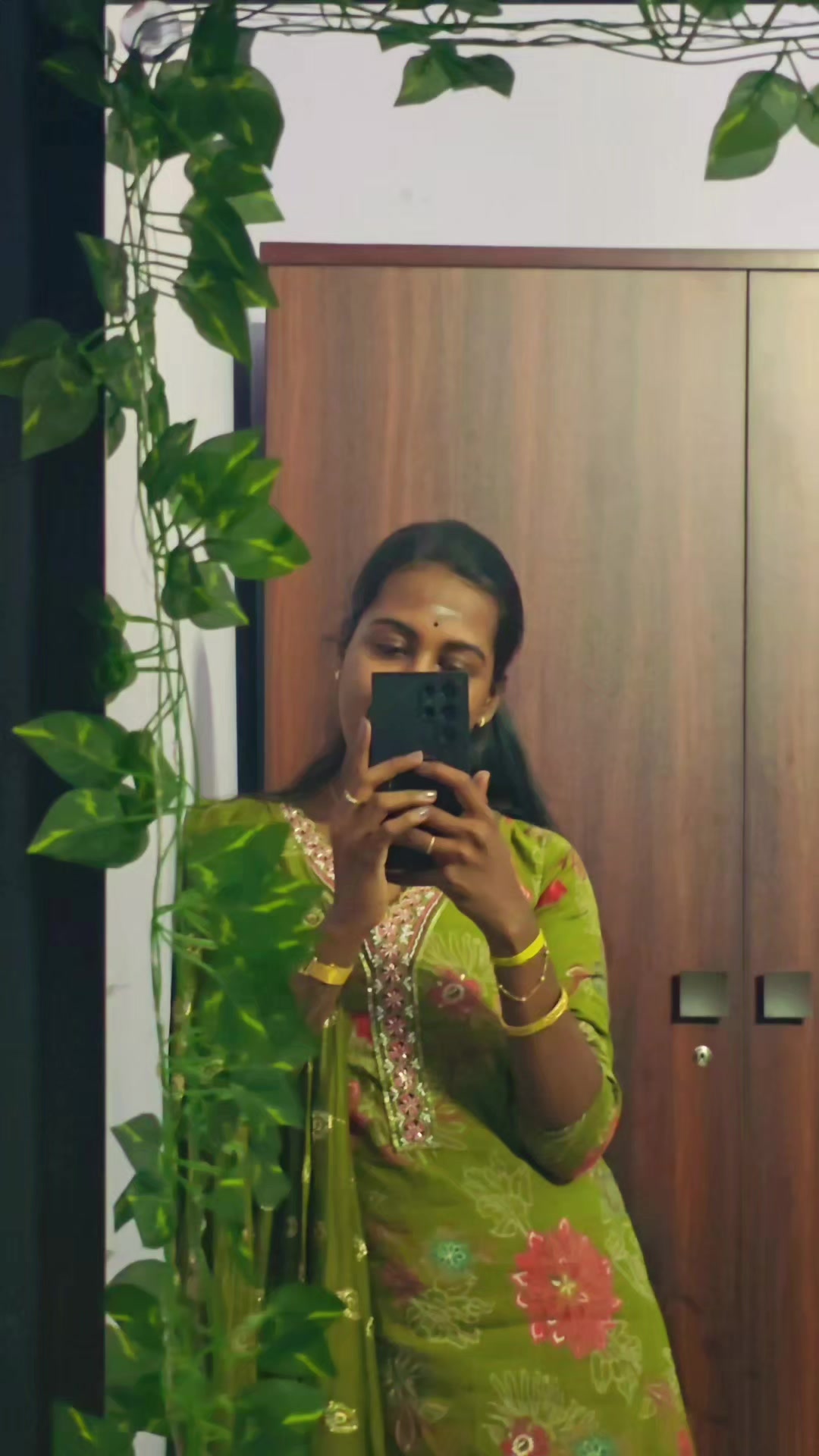 @கறுப்பின் காதலி 🍂🖤
