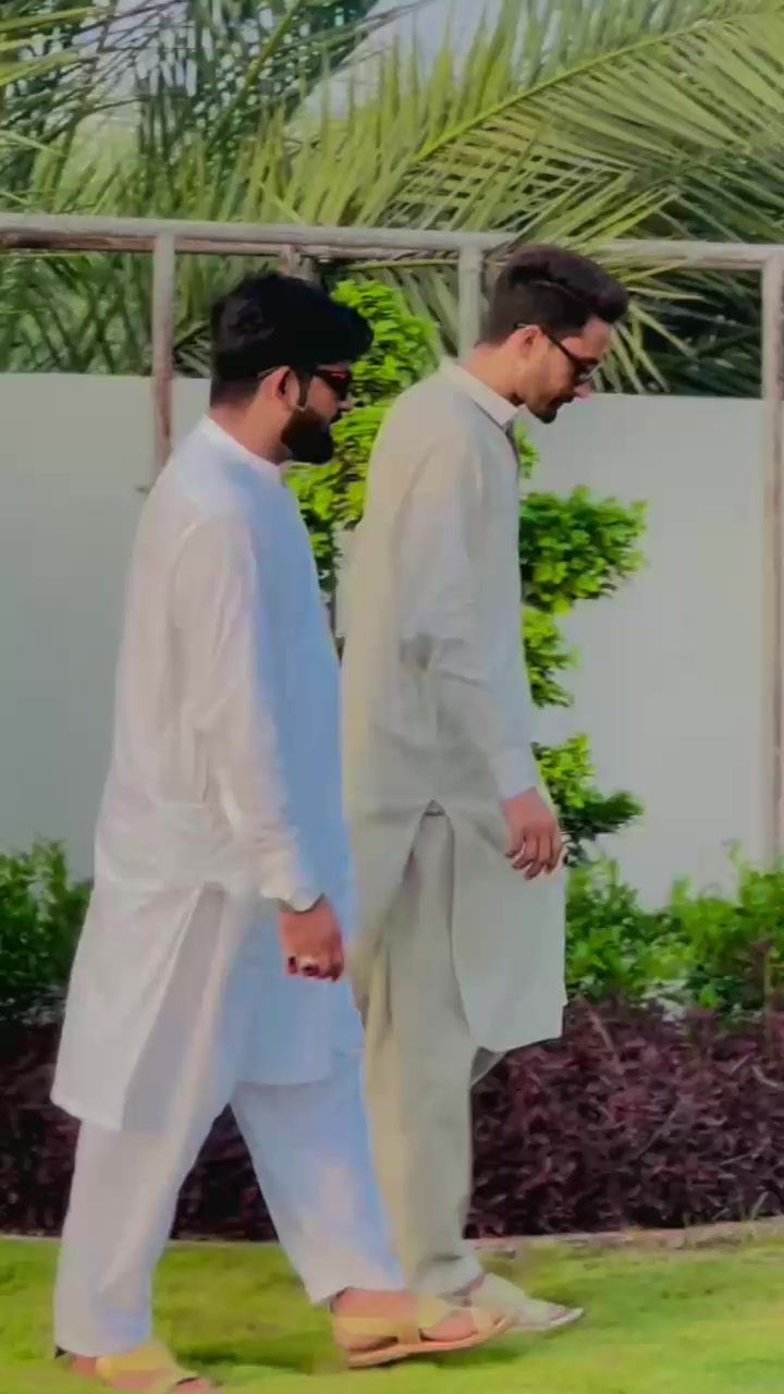 @S.R