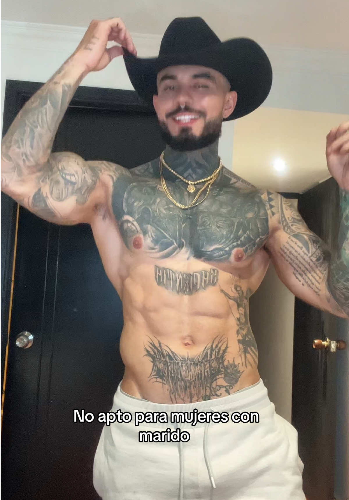@exotico_77 🪬🦁