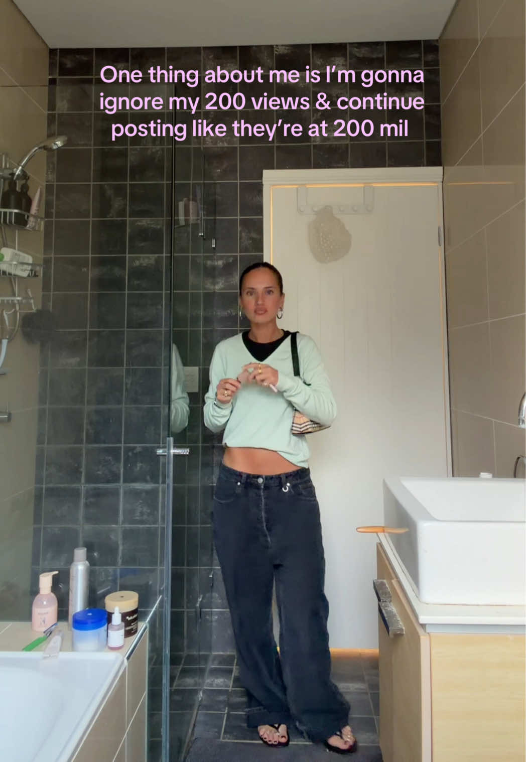 @bellamanierijones