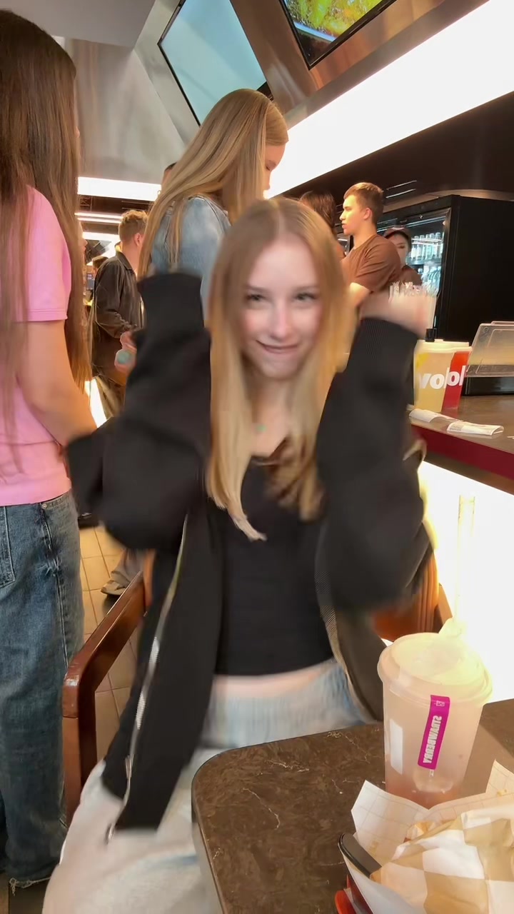 @Анастейша 🩷
