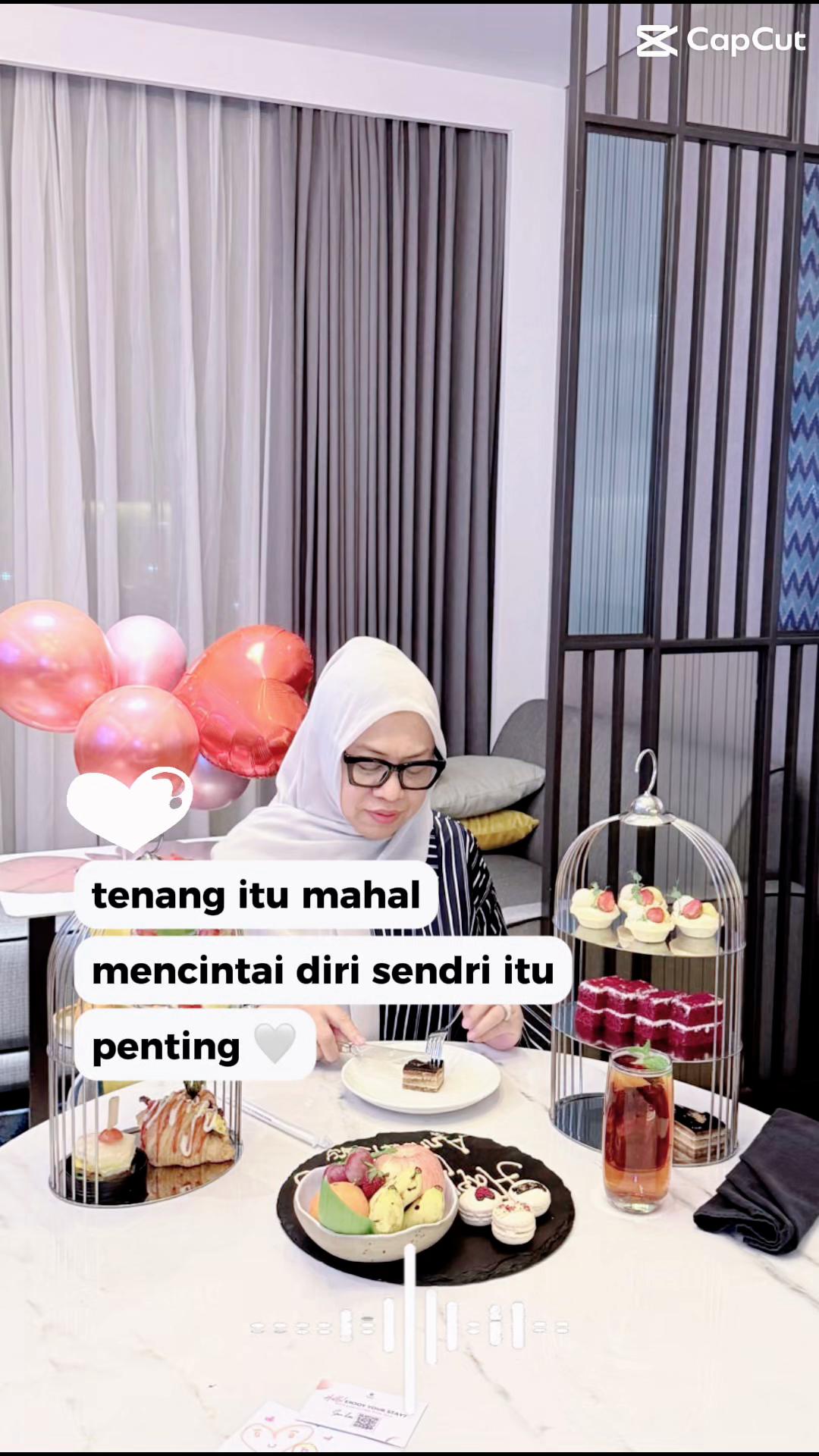 @madamkurca