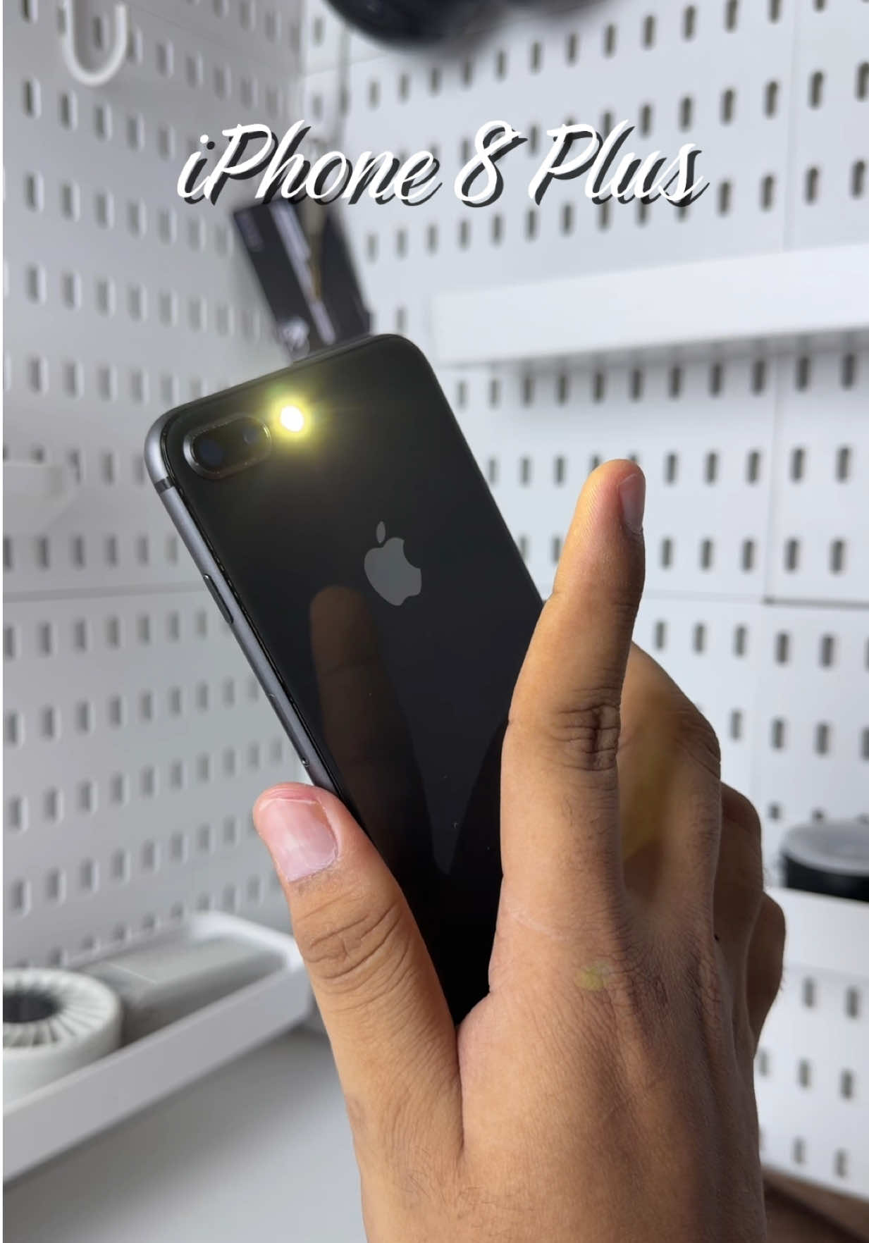 @iPhonary 🩷