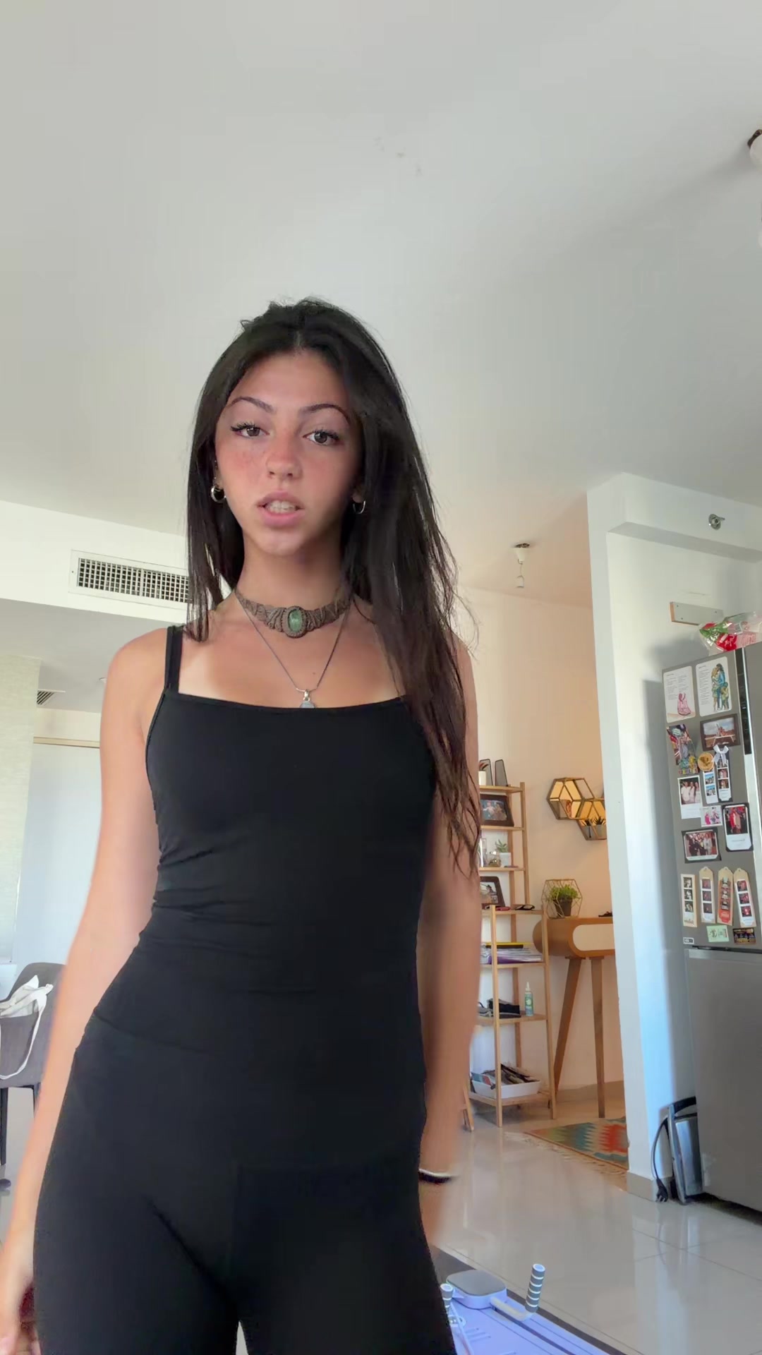 @👺