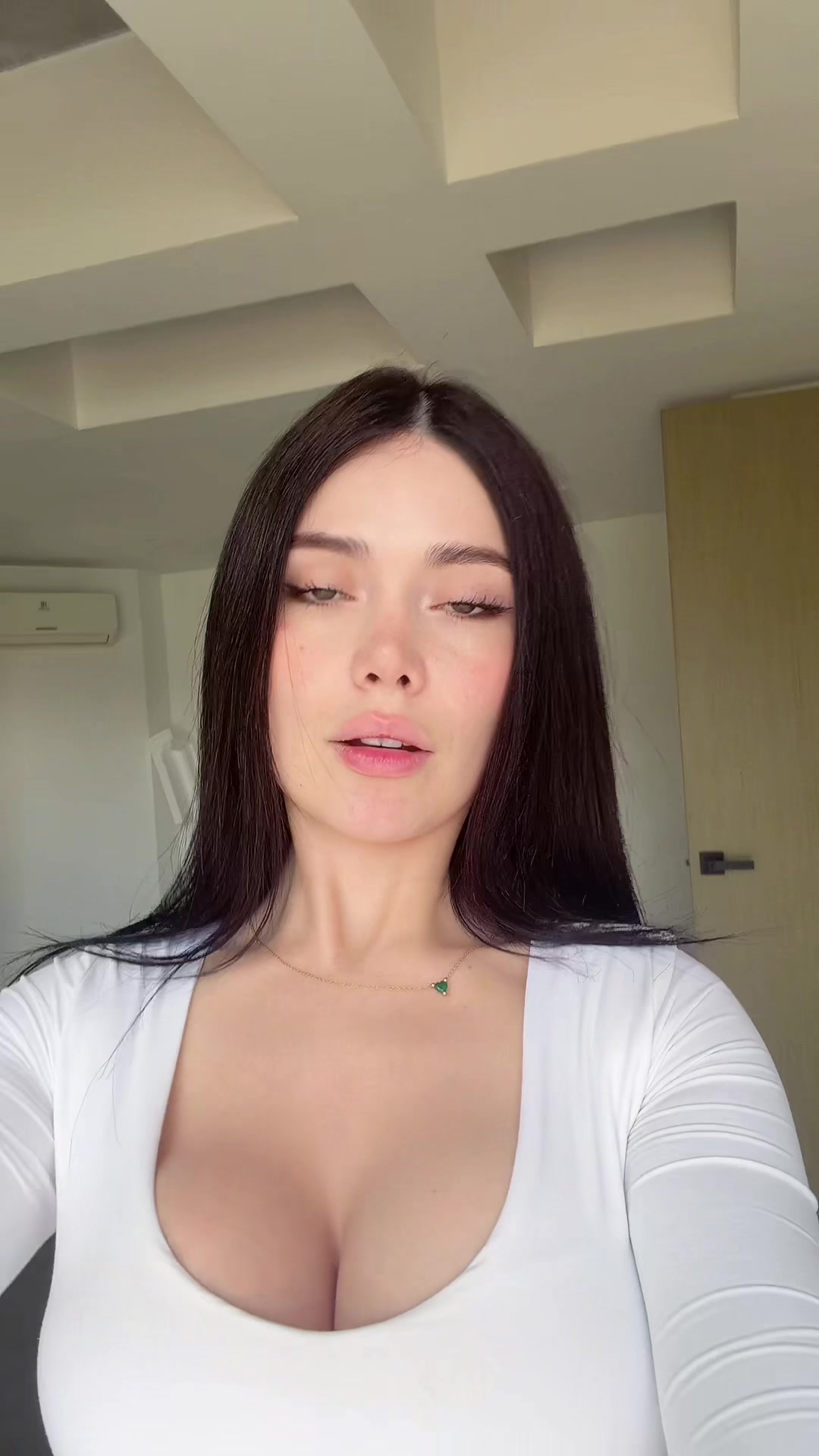@𝓵𝓸𝓻𝓮𝓷 𝓔𝓼𝓽𝓮𝓫𝓪𝓷 🍒