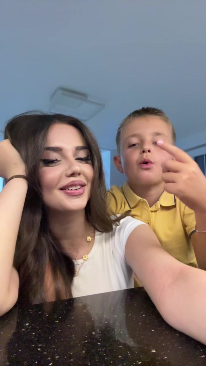@yllza🇽🇰