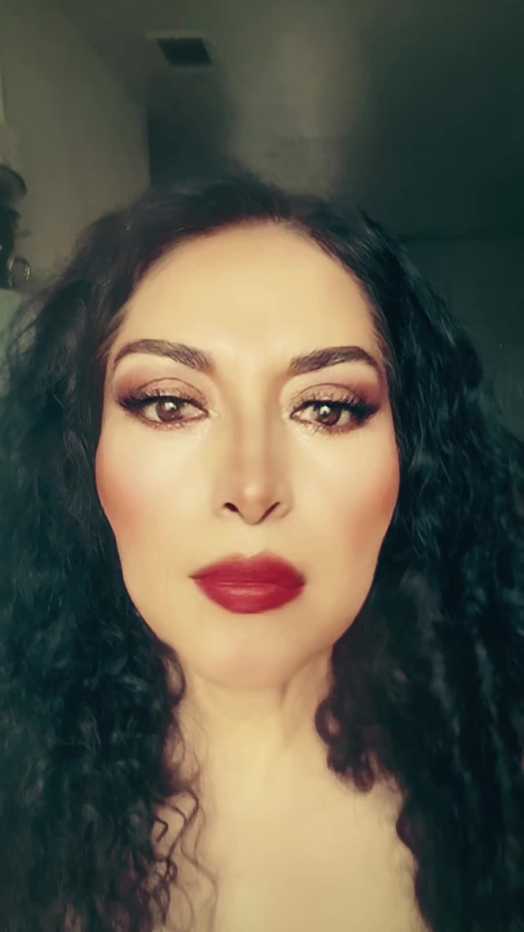 @Ernestinamorales