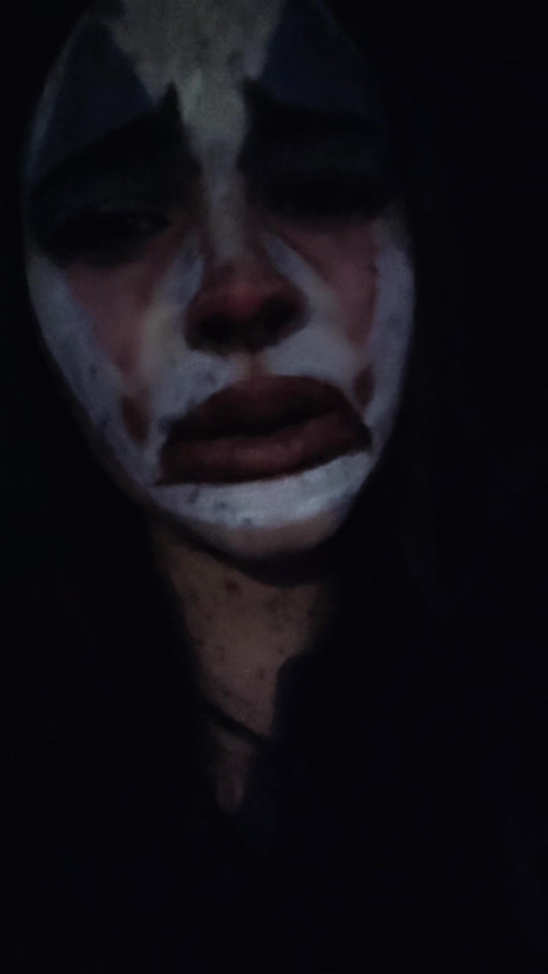 @єум&iota;*