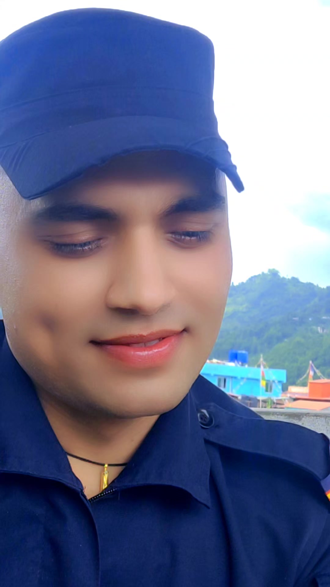 @MaHeSh ~ YaDa- V