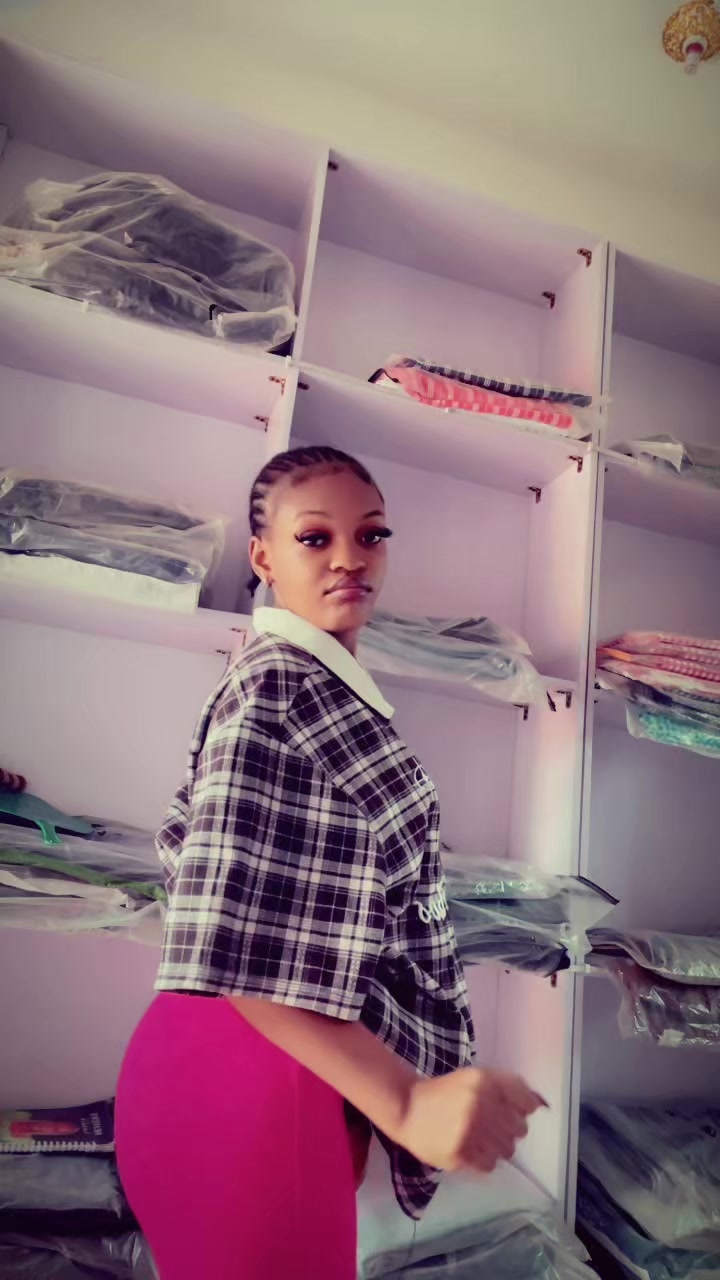 @LAST🌷BORN🧸VIVIAN🌸