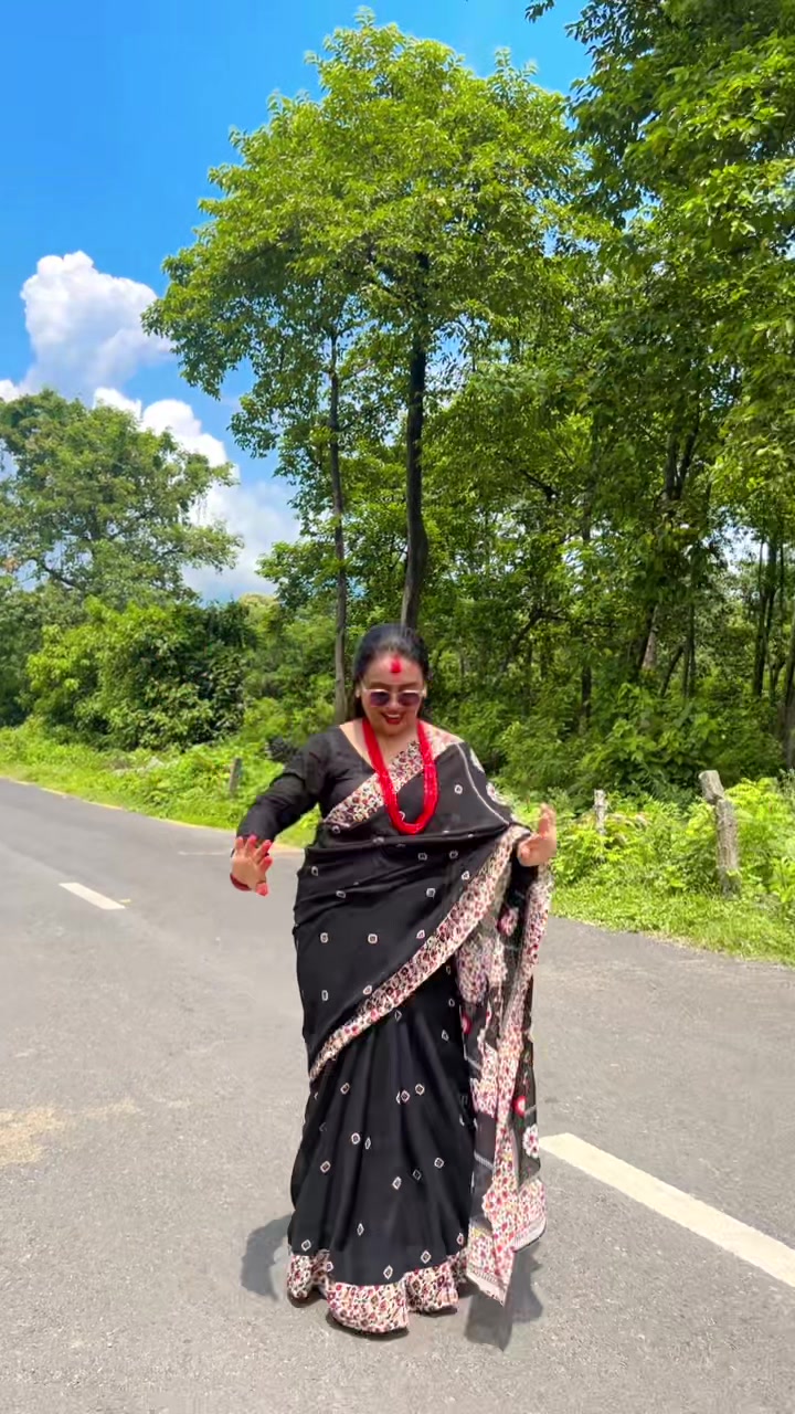 @Laxmi Kc453
