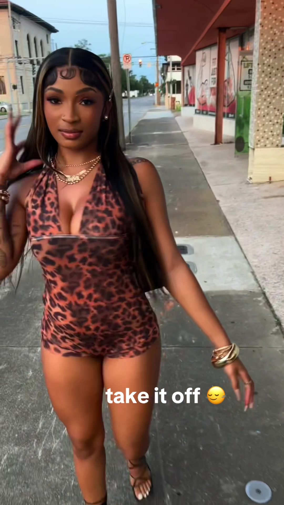 @woaahleexx