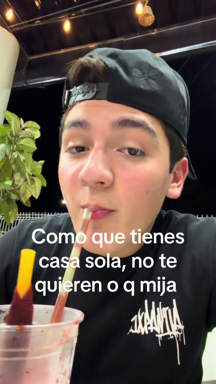 @Elpilotito