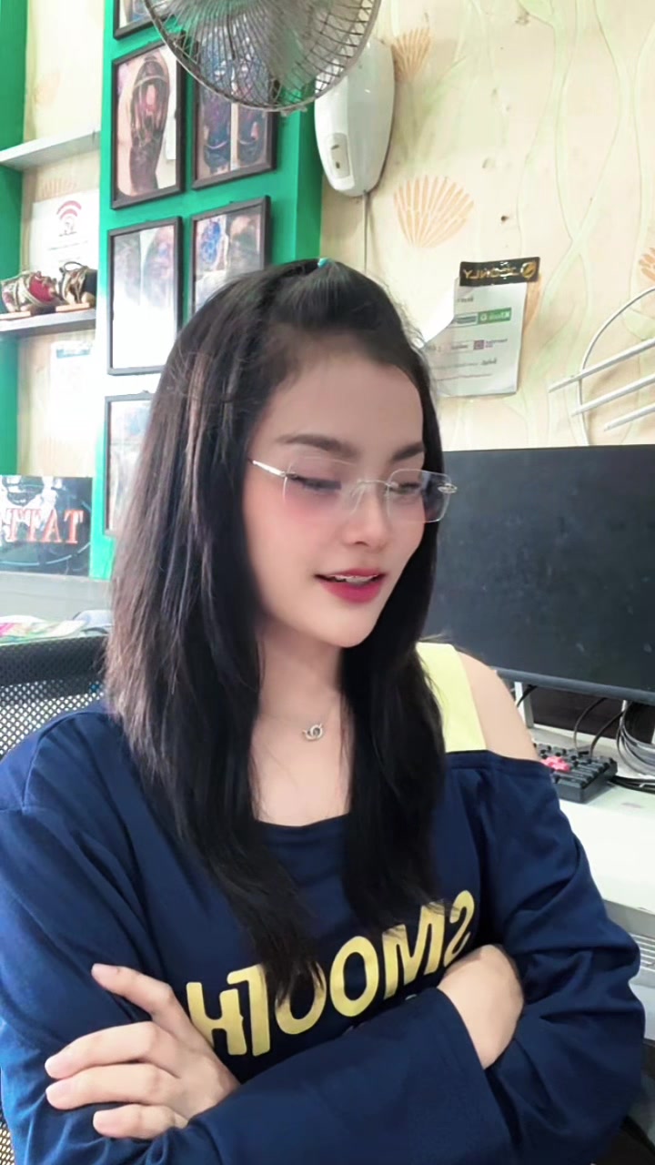 @อ้อม‘นี่แหละ ช่างสักลาย💉🌈