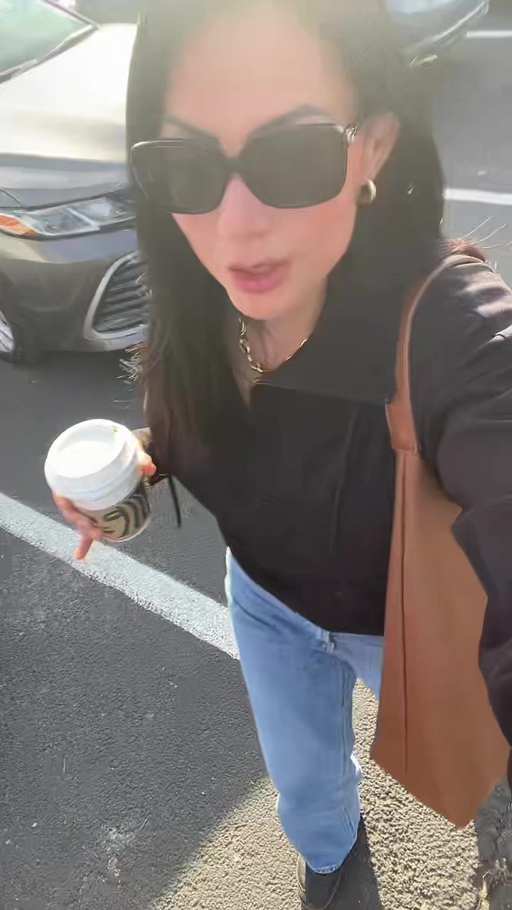 @yvonne.ghalleb ✝️