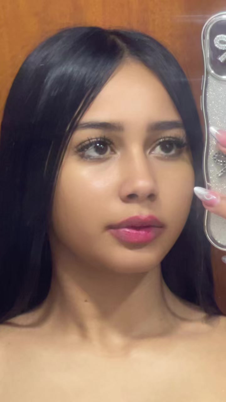 @Lia Alvarez