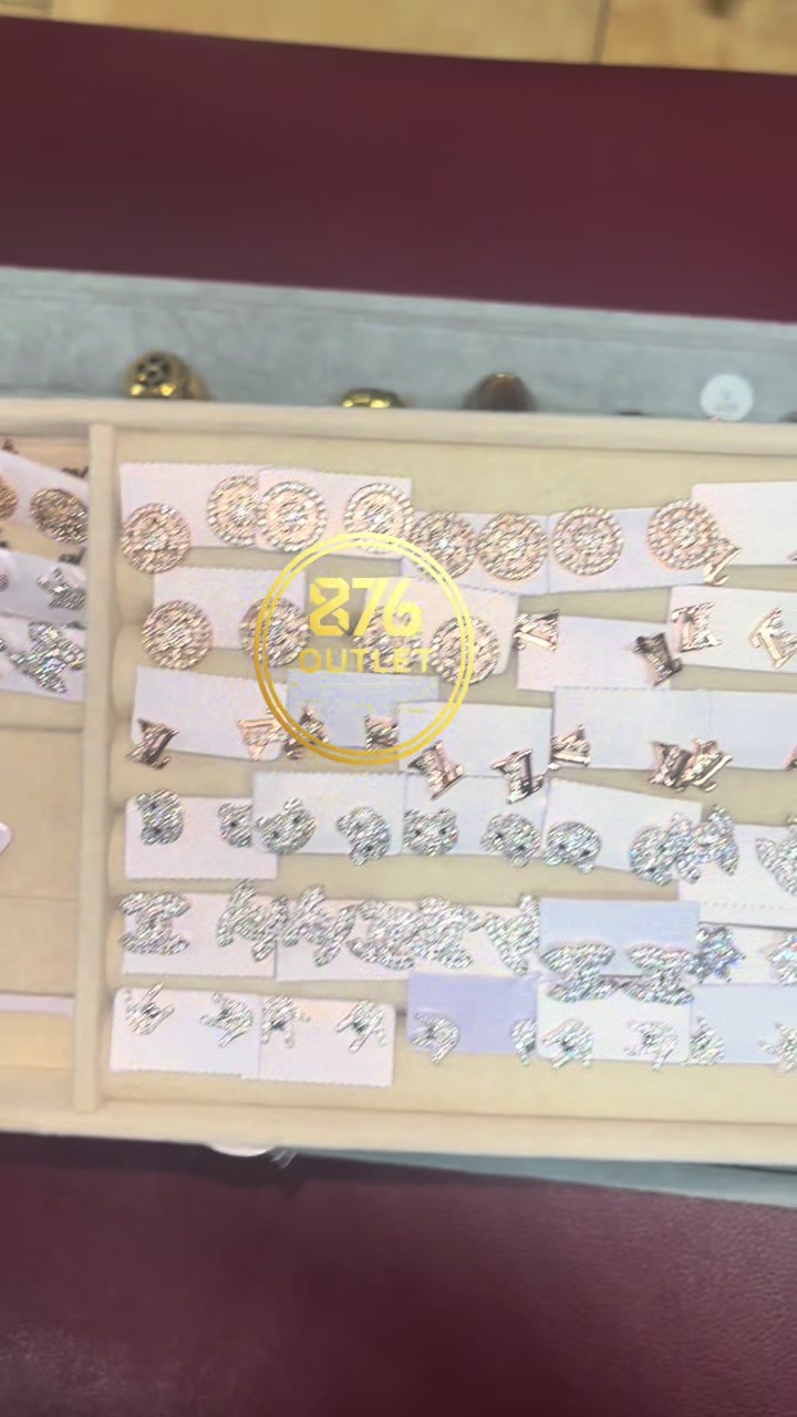 @876OUTLET