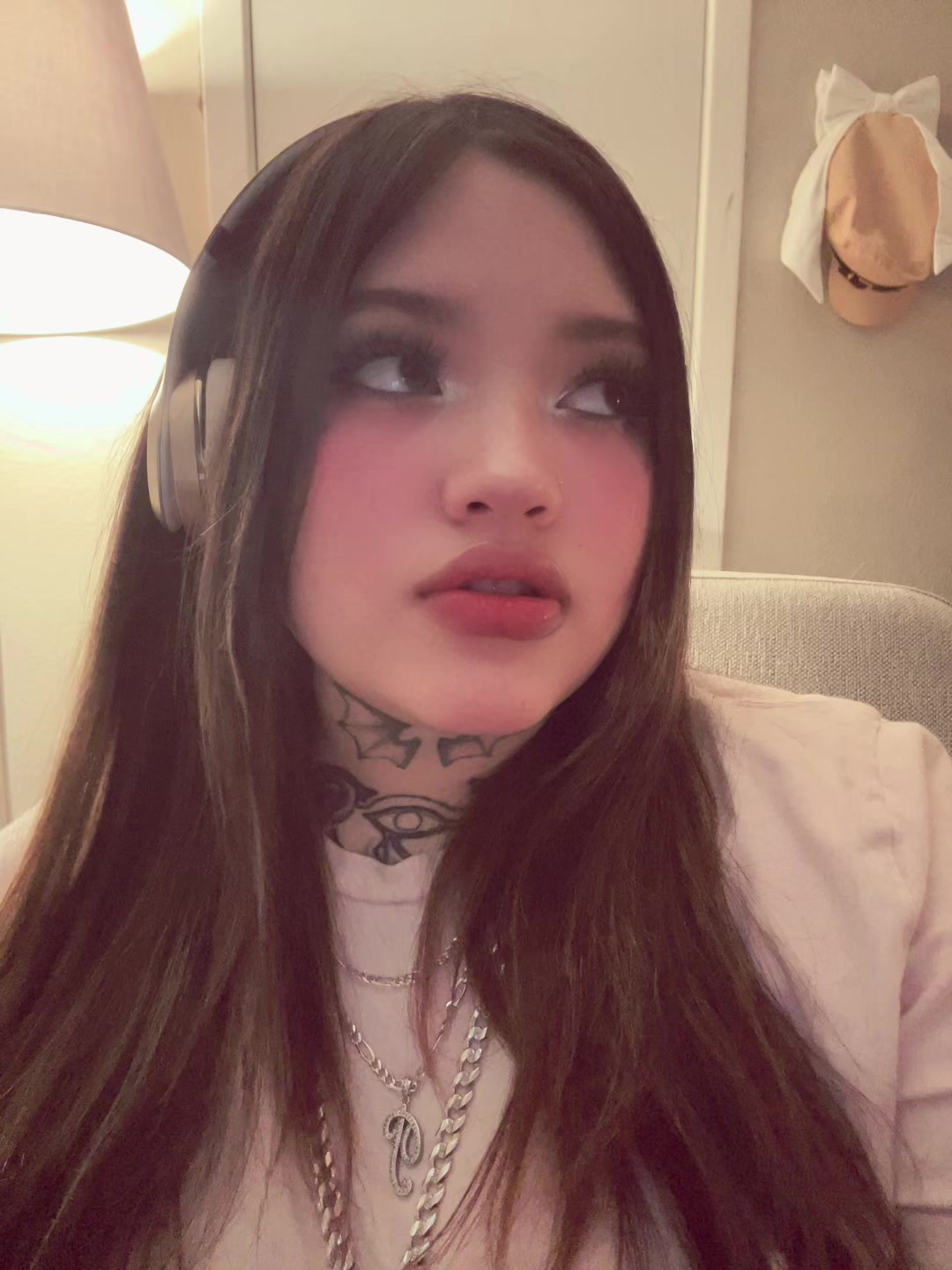 @glowingstar2