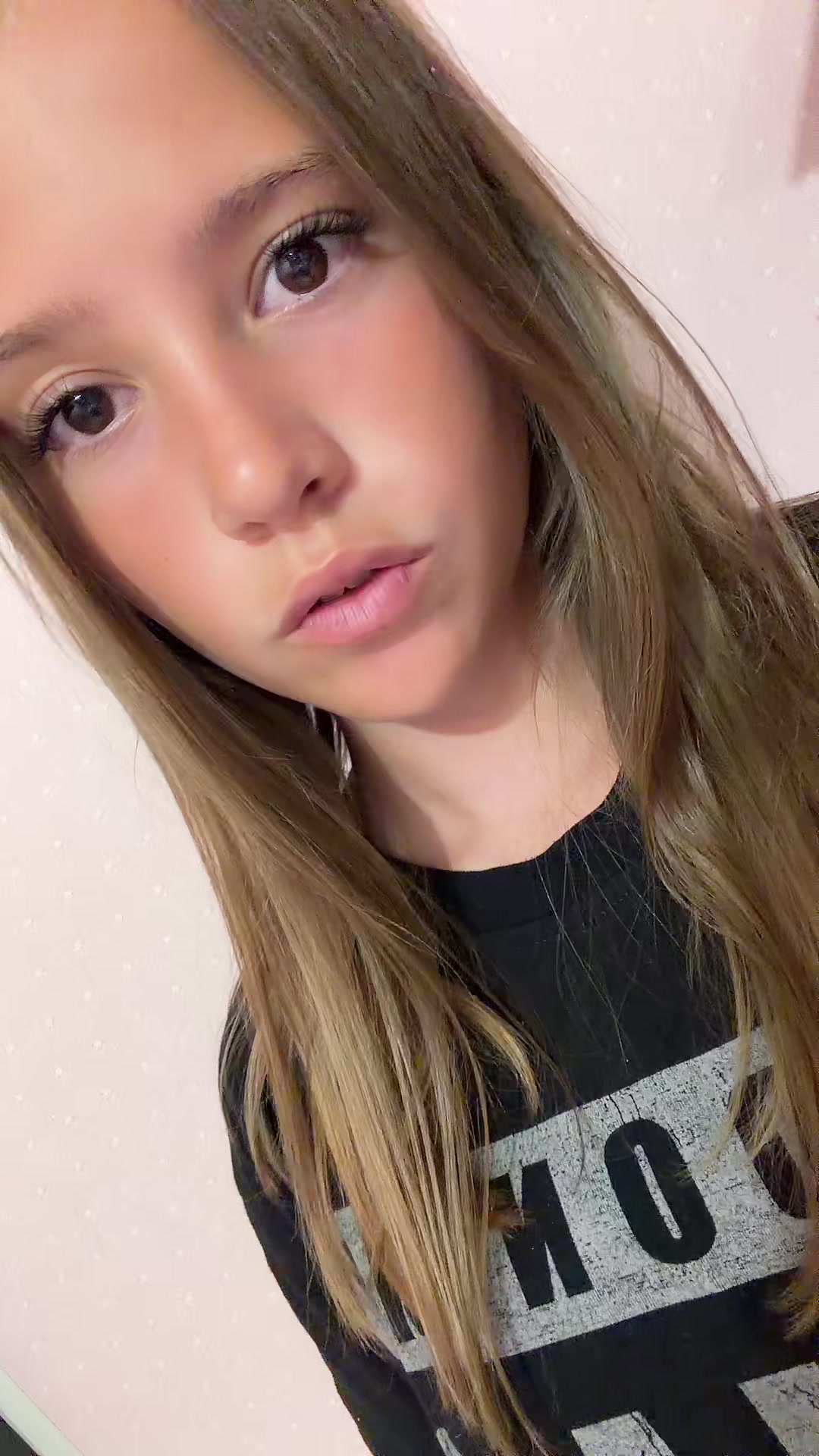 @arishaa