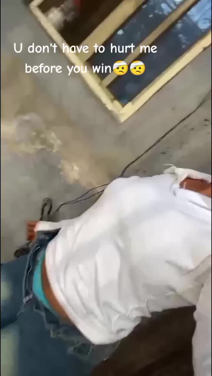 @Ayo