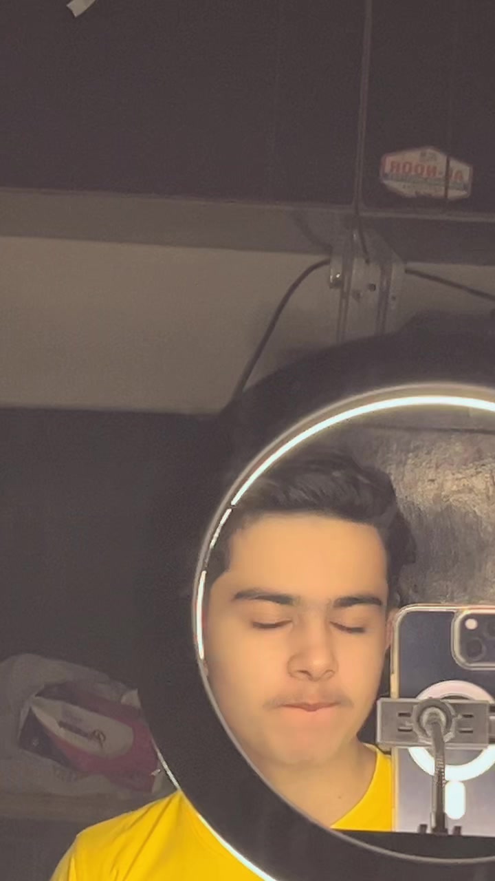 @A R O U N